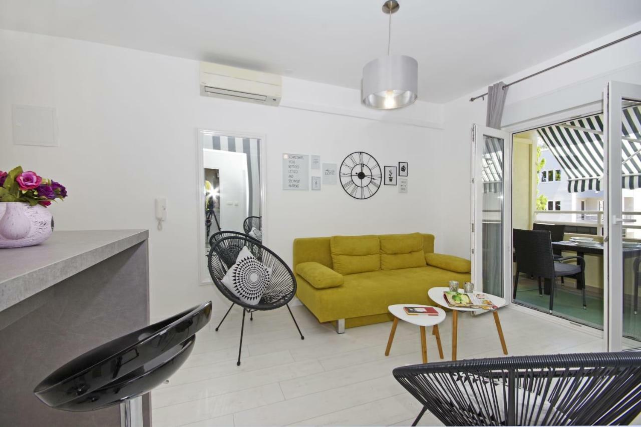 Apartment Dalija Baska Voda Exterior photo